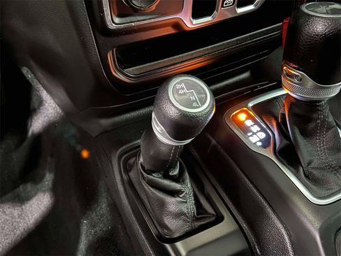 Used 2021 Jeep Wrangler Unlimited Sport S image 30