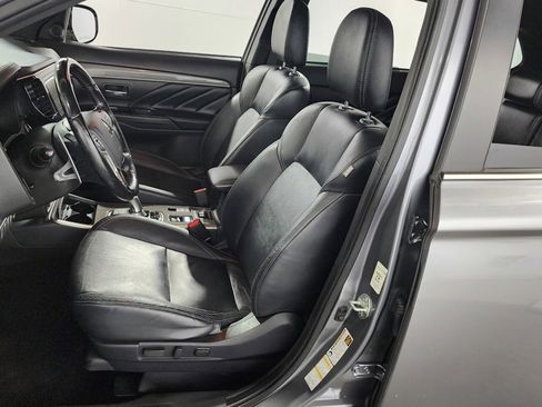 Used 2022 Mitsubishi Outlander SEL image 19