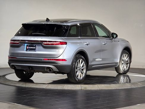 Used 2022 Lincoln Corsair AWD w/ Premium Package image 10