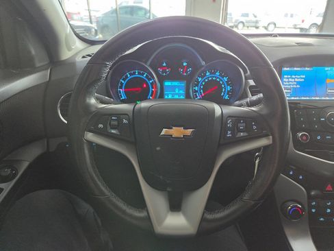 Used 2014 Chevrolet Cruze LT image 29