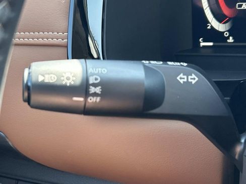 New 2026 Nissan Pathfinder Platinum w/ Lighting Package AWD/4WD image 30