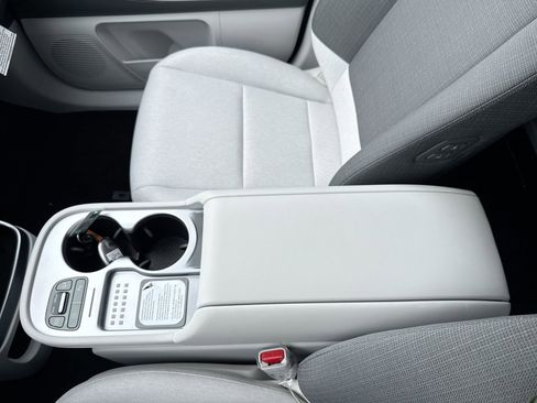 New 2026 Hyundai Ioniq 9 SE image 23