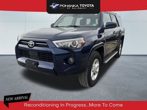 Used 2024 Toyota 4Runner SR5 image 1