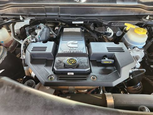 Used 2024 RAM 3500 Limited w/ Towing Technology Group AWD/4WD image 29