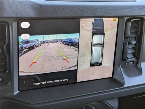 New 2025 Ford Bronco Badlands image 14