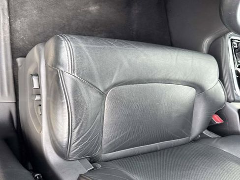 Used 2023 Nissan Armada SL w/ Midnight Edition Package image 9