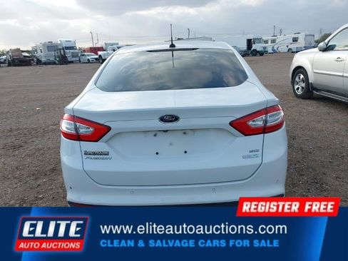 Used 2016 Ford Fusion SE image 31