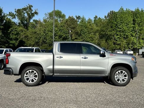 New 2025 Chevrolet Silverado 1500 LTZ w/ Technology Package image 28