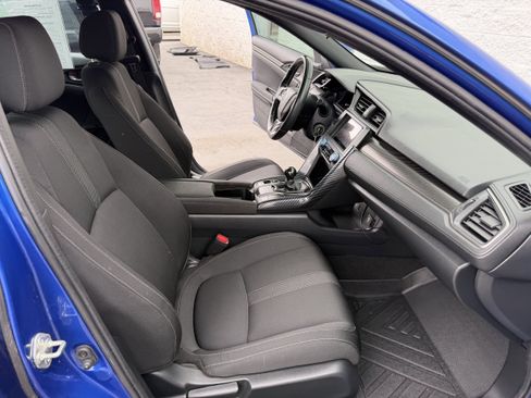 Used 2018 Honda Civic Sport image 35