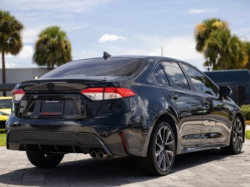 Used 2021 Toyota Corolla SE FWD image 12