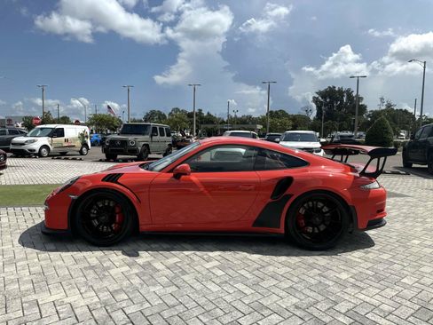 Used 2016 Porsche 911 GT3 RS RWD image 3