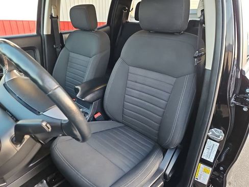 Used 2020 Ford Ranger XLT w/ Equipment Group 301A Mid AWD/4WD image 37