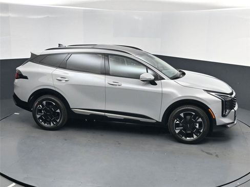 New 2026 Kia Sportage SX image 17