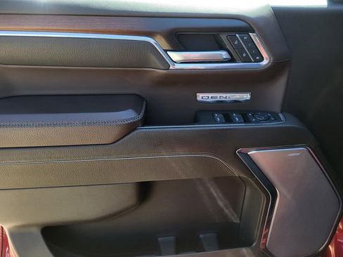 Used 2024 GMC Sierra 1500 Denali w/ Denali Reserve Package image 15