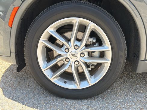 Used 2024 Dodge Durango GT RWD image 11