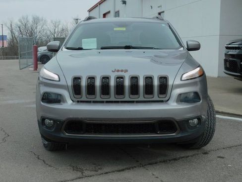 Used 2016 Jeep Cherokee 75th Anniversary image 3