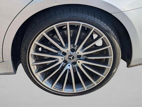 Used 2023 Mercedes-Benz S 500 4MATIC image 7