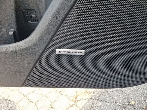 Certified 2025 Subaru Crosstrek 2.5i Limited AWD/4WD image 40