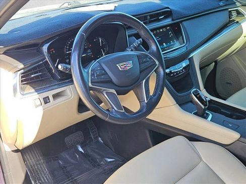 Used 2018 Cadillac XT5 FWD w/ LPO, Wheel Lock Package image 13