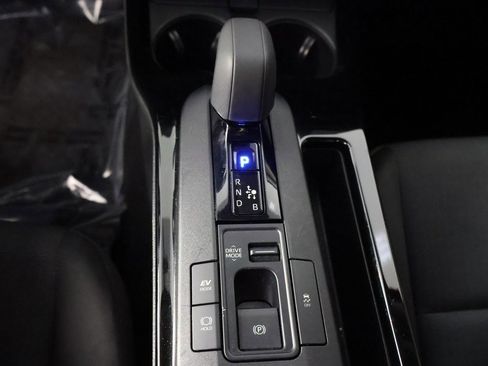 Used 2023 Toyota Prius LE image 41