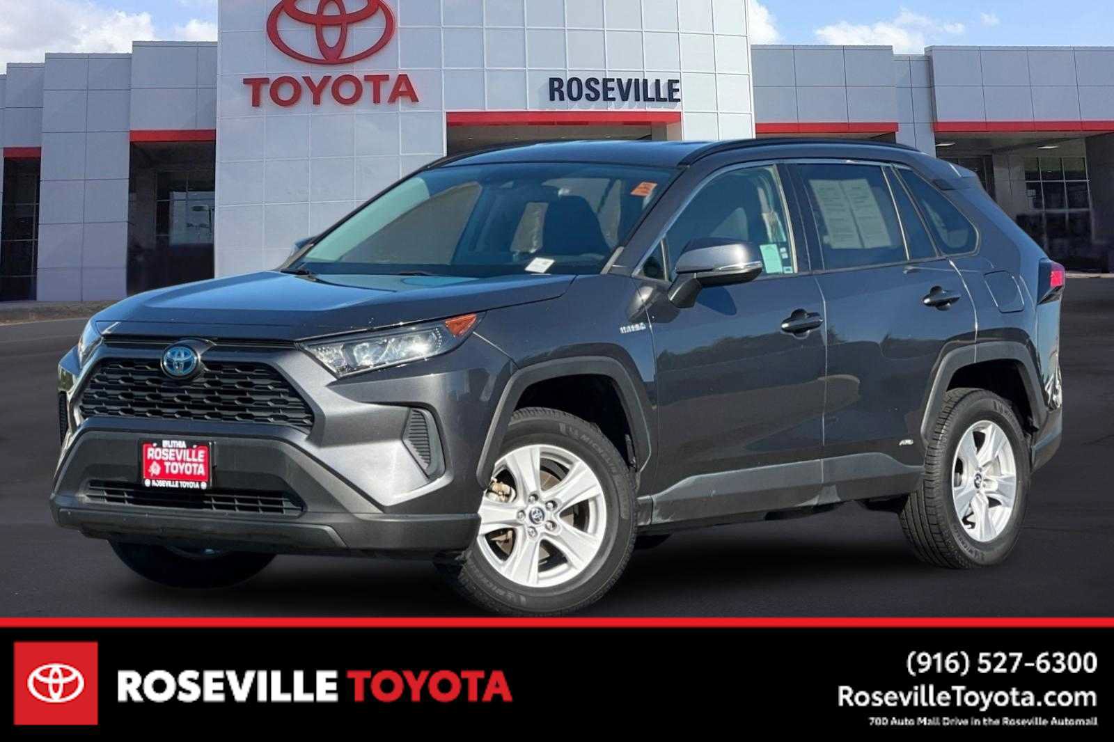 Used 2020 Toyota RAV4 LE w/ All Weather Liner Package AWD/4WD image 1
