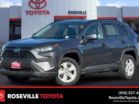 Used 2020 Toyota RAV4 LE w/ All Weather Liner Package AWD/4WD image 1