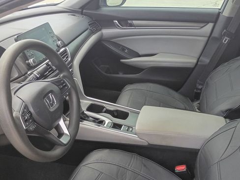 Used 2020 Honda Accord LX image 14
