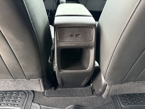 Used 2024 Chevrolet Trax LT w/ Driver Confidence Package FWD image 14