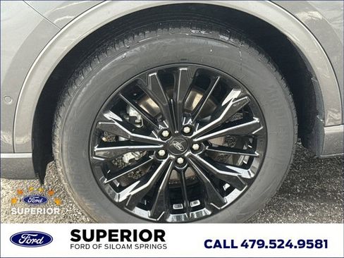 Used 2023 Ford Escape ST-Line Elite w/ Premium Technology Package image 18