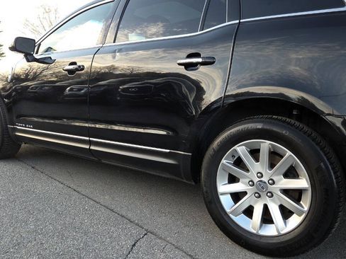 Used 2019 Lincoln MKT AWD image 9