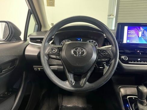 Used 2024 Toyota Corolla LE FWD image 21