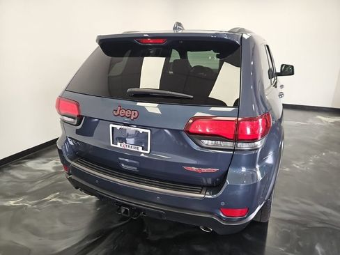 Used 2020 Jeep Grand Cherokee Trailhawk AWD/4WD image 6