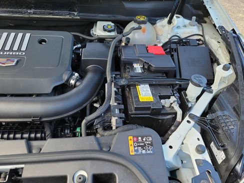 Used 2021 Cadillac XT5 Premium Luxury w/ LPO, Floor Liner Package AWD/4WD image 43