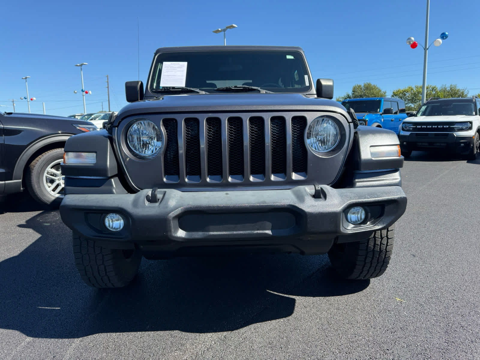 Used 2019 Jeep Wrangler Sport AWD/4WD image 22