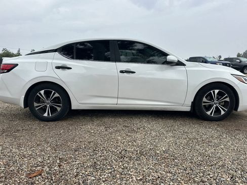 Used 2020 Nissan Sentra SV w/ Trunk Package image 9