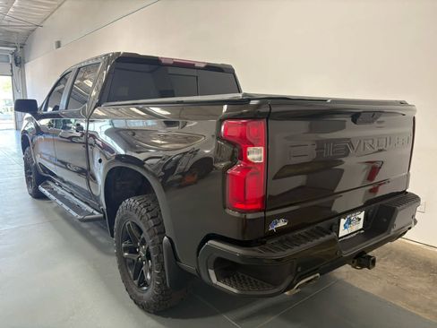 Used 2019 Chevrolet Silverado 1500 LT Trail Boss AWD/4WD image 3