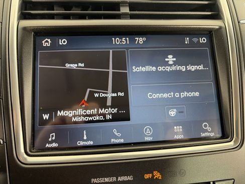 Used 2019 Lincoln Nautilus Reserve w/ Cargo Utility Package AWD/4WD image 23