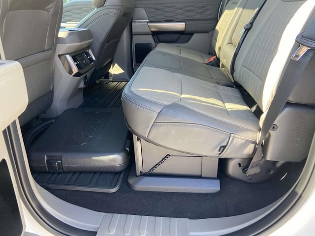 New 2026 Ford F450 Platinum w/ Platinum Plus Package AWD/4WD image 9