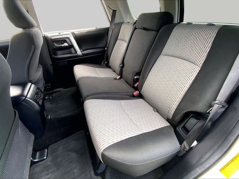 Used 2022 Toyota 4Runner SR5 AWD/4WD image 20