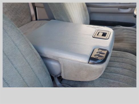 Used 2000 Ford F250 XL image 29