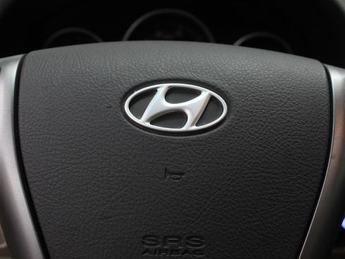 Used 2011 Hyundai Veracruz Limited image 12