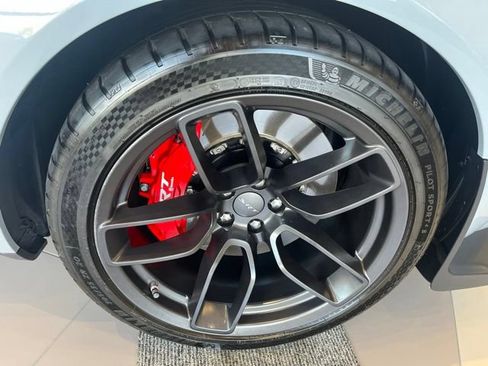 Used 2022 Dodge Challenger R/T Scat Pack RWD image 31