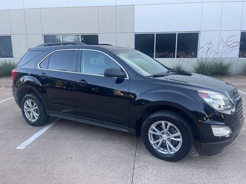 Used 2017 Chevrolet Equinox LT FWD image 11