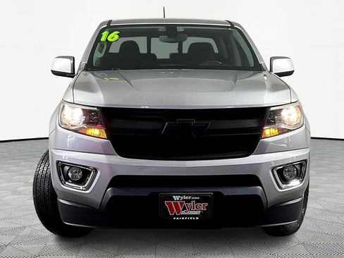 Used 2016 Chevrolet Colorado LT w/ LT Convenience Package image 2