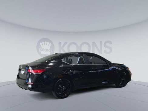 Used 2023 Nissan Sentra SV image 11