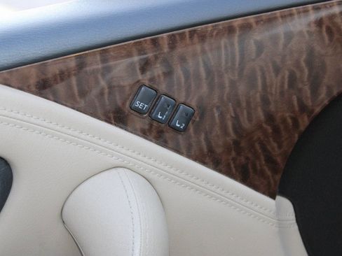 Used 2020 Nissan Armada SL w/ Premium Package image 22