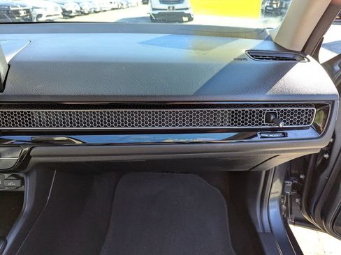 Used 2023 Honda Civic LX image 32