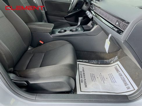 Used 2023 Honda Civic LX image 29