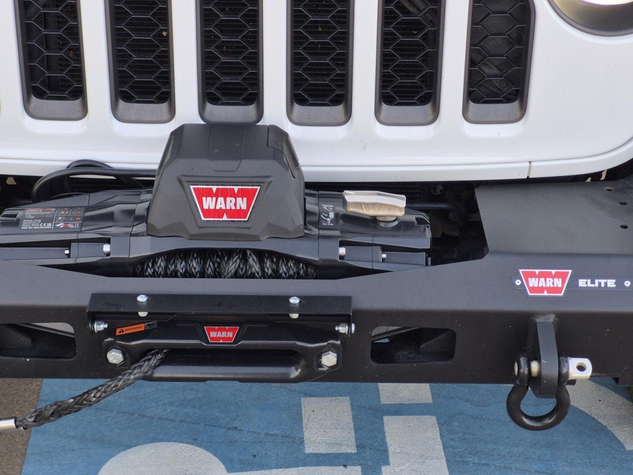Used 2023 Jeep Gladiator Mojave AWD/4WD image 8