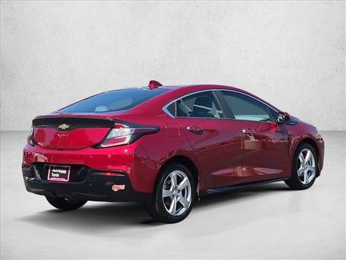 Used 2018 Chevrolet Volt LT w/ Comfort Package FWD image 5